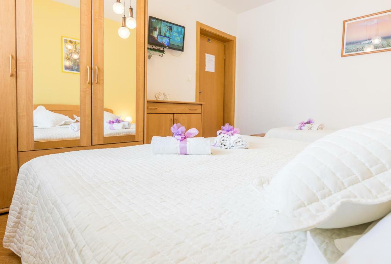 Apartments Baskovic Promajna Bagian luar foto