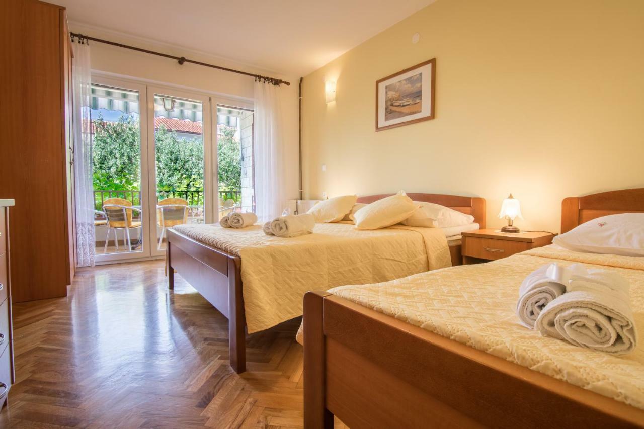 Apartments Baskovic Promajna Bagian luar foto